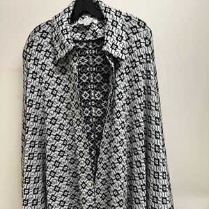 ST.JOHN COLLECTION by MARIE GRAY  BLACK AND WHITE PONCHO